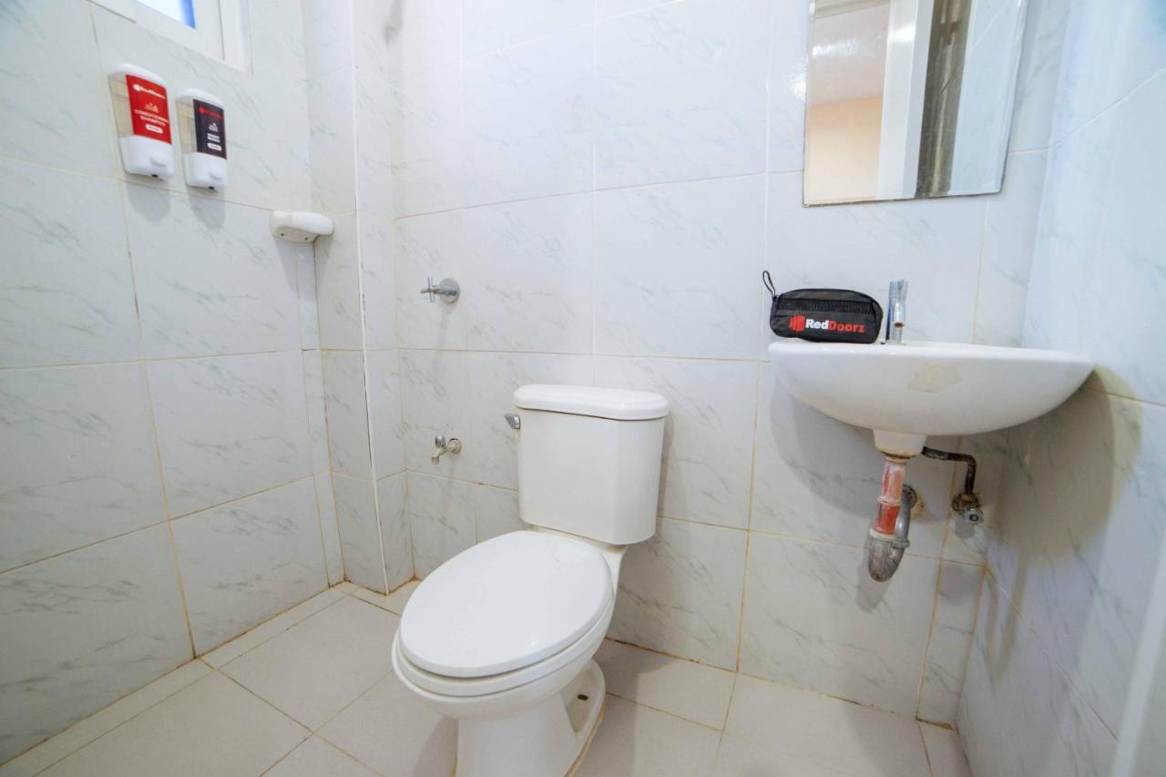 Reddoorz Near Davao International Airport Hotel Exterior photo