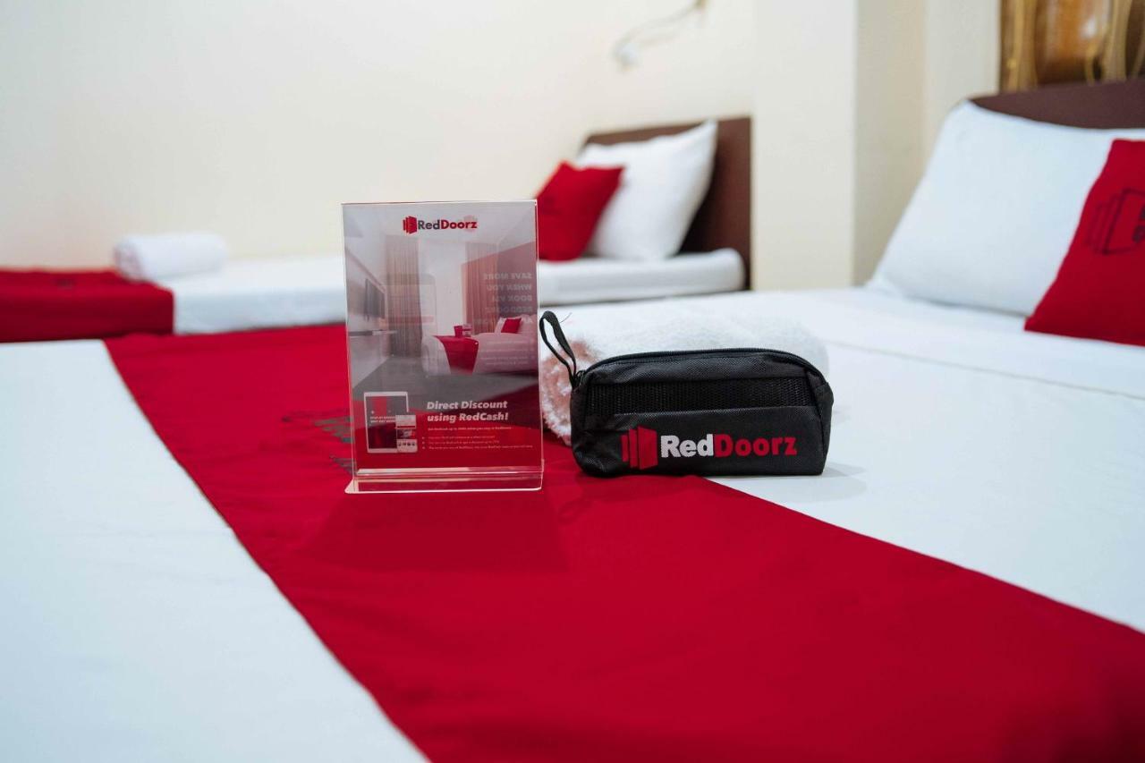 Reddoorz Near Davao International Airport Hotel Exterior photo